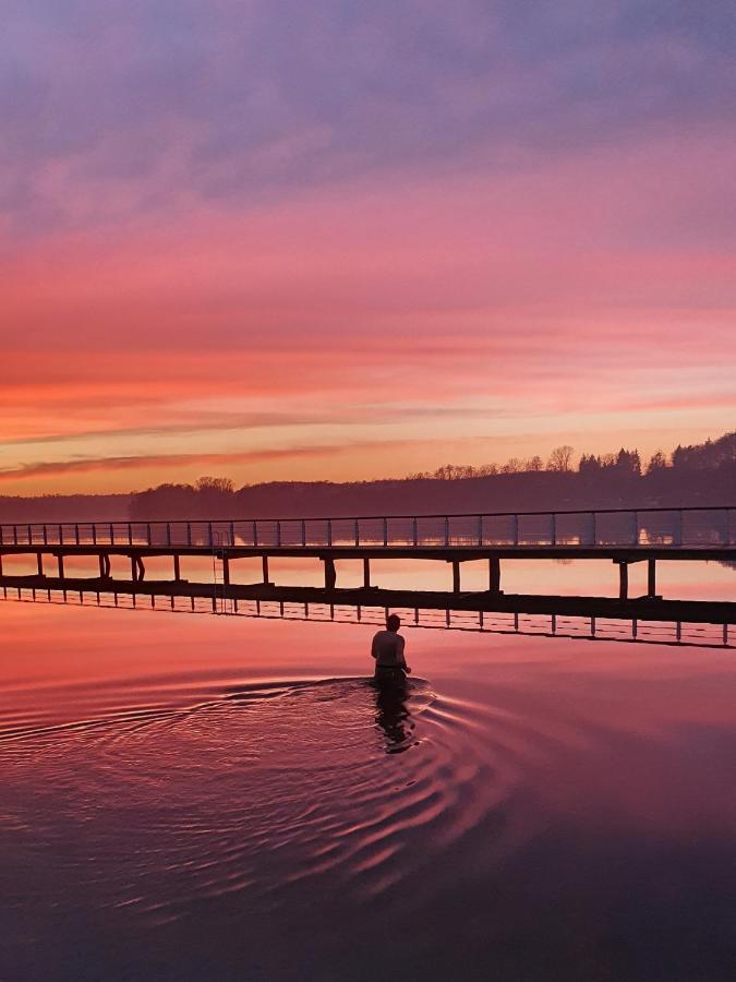 Przystan Natura Iława Buitenkant foto